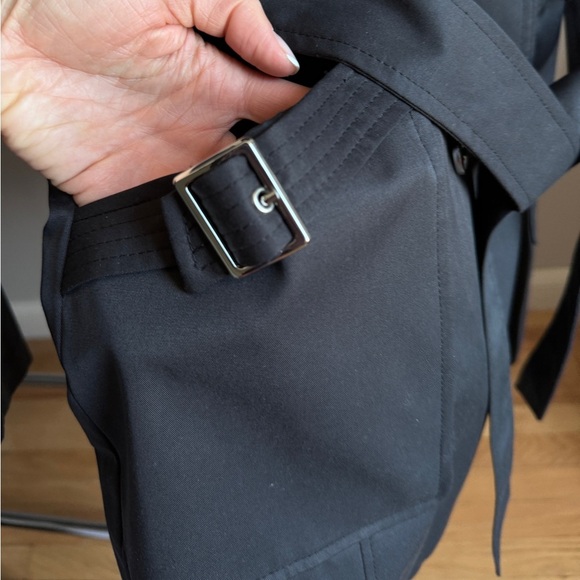 VIA SPIGA Navy Trench Coat in XS - Picture 9 of 13